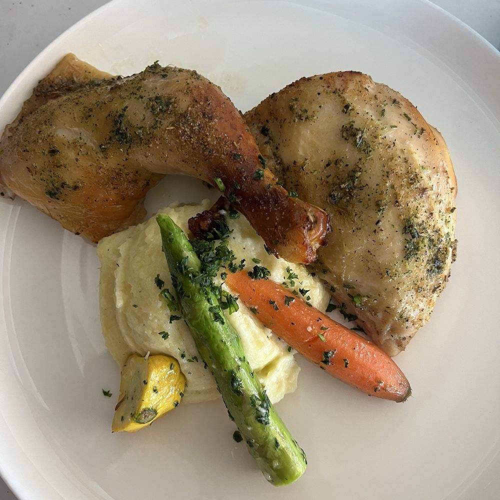 Skydome Restaurant - Chicken - Lounges Near Me - Arlington, Virginia Skydome Restaurant - Chicken - Lounges Near Me - Arlington, Virginia
