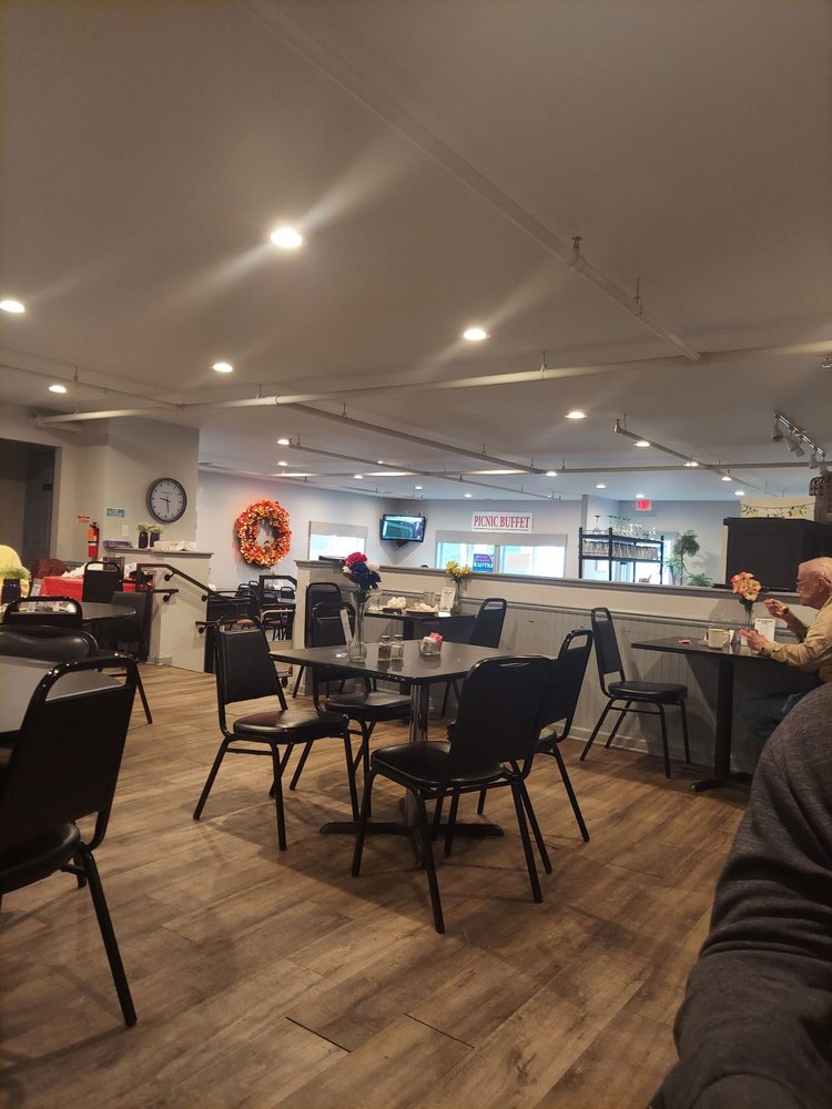 Social spots from Oasis Lounge