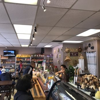 Paraiso Native - Turo-turo style dining with a small convenience section for your Filipino snacks. - Filipino Near Me - Lakewood, Washington Paraiso Native - Turo-turo style dining with a small convenience section for your Filipino snacks. - Filipino Near Me - Lakewood, Washington