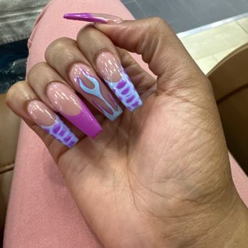 A & T Creative Nails - Nail Salons Near Me - Audubon, New Jersey A & T Creative Nails - Nail Salons Near Me - Audubon, New Jersey