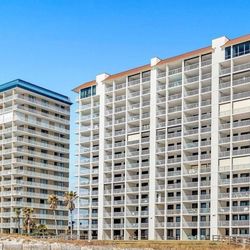Aqua Vacations & Sales Group - Summer House on Romar Beach vacation rentals in Orange Beach