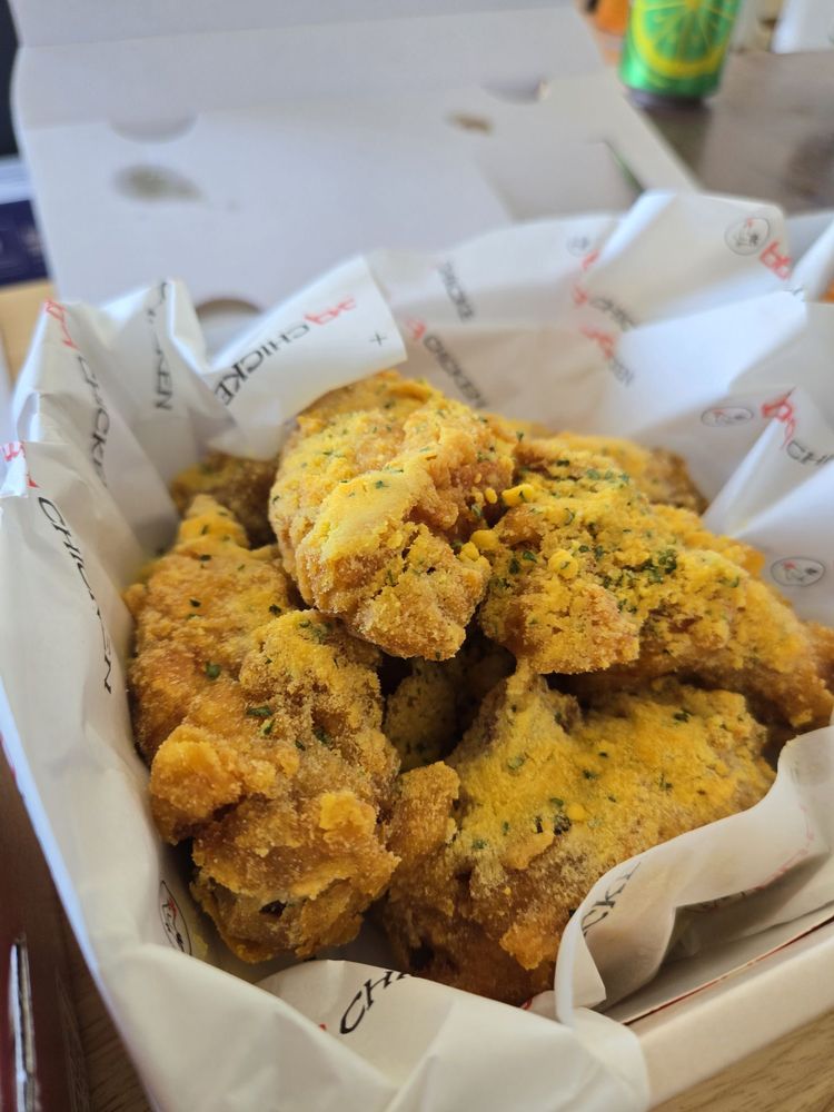 bb.q Chicken Charter Oak