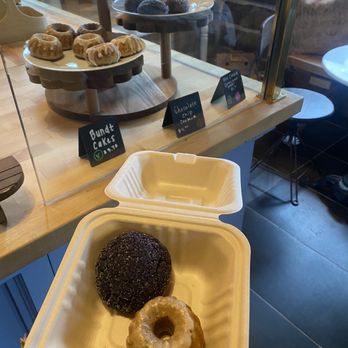 Shala Tea Company - Vegan mini Bundt cake and an Ube cookie! - Coffee & Tea Near Me - Idyllwild, California Shala Tea Company - Vegan mini Bundt cake and an Ube cookie! - Coffee & Tea Near Me - Idyllwild, California