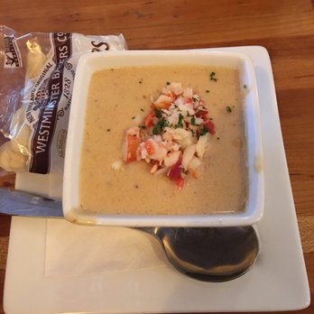Finback Alehouse - Cup of Lobster Bisque with real lobster meat on top! - Gastropubs Near Me - Bar Harbor, Maine