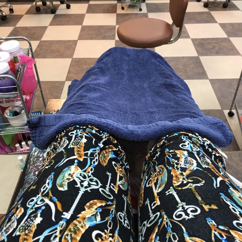 Highly recommend lavender pedicure with warm towel wrap Highly recommend lavender pedicure with warm towel wrap
