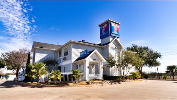 STUDIO 6 - Updated August 2024 - 36 Photos - 9801 Adleta Ct, Dallas, Texas - Hotels - Phone 