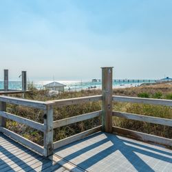 Destin West Beach & Bay Resort - Beach access via the Gulf, just steps away from white, sandy beaches.