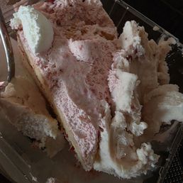 The strawberry dream cake