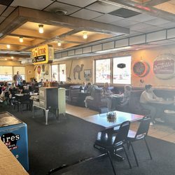 Hi-Way Diner
