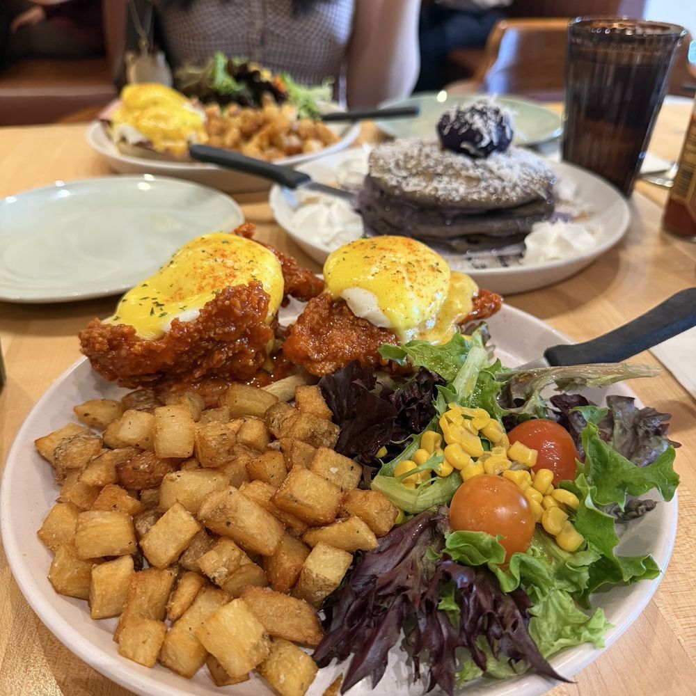 Popping Yolk Cafe - Kimchi Butter Fried Chicken Benedict - Breakfast & Brunch Near Me - Pasadena, California Popping Yolk Cafe - Kimchi Butter Fried Chicken Benedict - Breakfast & Brunch Near Me - Pasadena, California