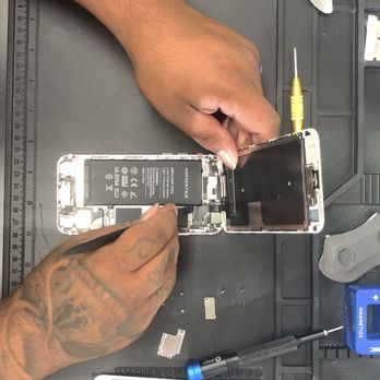 Dr Gizmo iRepair - iPhone Battery and Screen Replacement - Mobile Phone Repair Near Me