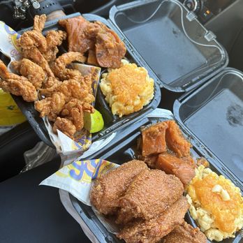 Treatsnbeatz - Fried Shrimp, Mac & Cheese and Yams Sweet Heat Chicken Wings - Cooking Classes Near Me - North Miami, Florida