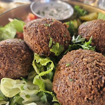 Sufrat Mediterranean Grill - Falafel Bowl - Mediterranean Near Me - Pembroke Pines, Florida