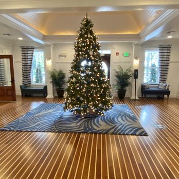 Tranquility Bay Beachfront Resort - Merry Christmas - Resorts Near Me - Marathon, Florida Tranquility Bay Beachfront Resort - Merry Christmas - Resorts Near Me - Marathon, Florida