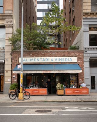 Il Buco Alimentari & Vineria by null