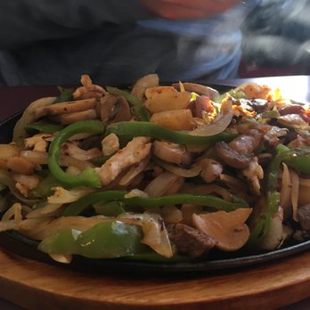 Monterrey Mexican Restaurant - Fajita - Mexican Near Me - Lynnville, Indiana