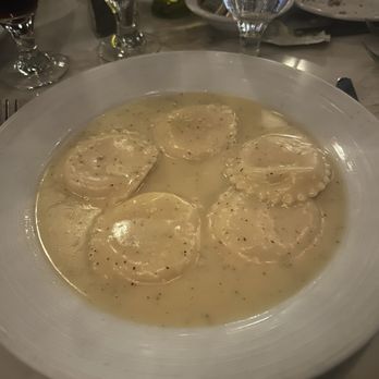 Capri Ristorante - Italian Near Me - Burr Ridge, Illinois