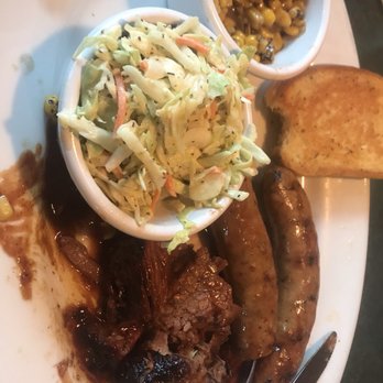 Smokey Bones Cheektowaga - Barbeque Near Me - Cheektowaga, New York