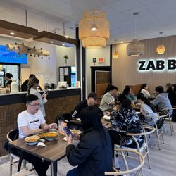 Zab Bite - Inside of restaurant~