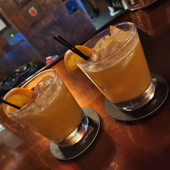 Mainstreet Pub - Pain killers - Pubs Near Me - Melbourne, Florida