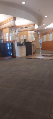 Sutter Roseville Medical Center by null