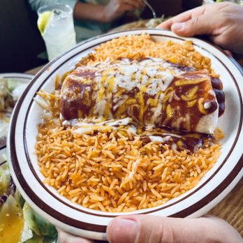 Mexico Lindo & Seafood Restaurant - Mexican Near Me - Wrightwood, California
