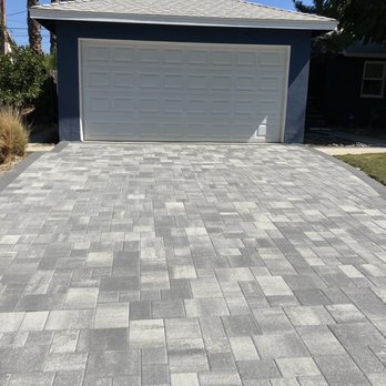 Eminent Construction - After pic - Landscaping Near Me - Encino, California Eminent Construction - After pic - Landscaping Near Me - Encino, California