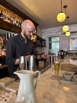 Bar Pompette by null