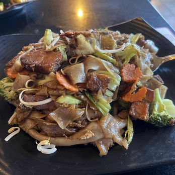 Shandra Thai Cuisine - *Pad See Iew - Chinese Near Me - Palmdale, California Shandra Thai Cuisine - *Pad See Iew - Chinese Near Me - Palmdale, California