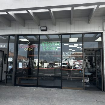 One Hour Cleaners - Dry Cleaning Near Me - Hawthorne, California One Hour Cleaners - Dry Cleaning Near Me - Hawthorne, California