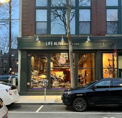 Life Alive Organic Cafe Salem by null