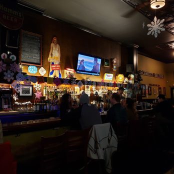 Brunson's Pub - Atmosphere - Burgers Near Me - Saint Paul, Minnesota Brunson's Pub - Atmosphere - Burgers Near Me - Saint Paul, Minnesota
