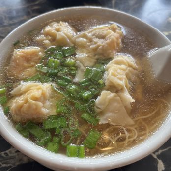 Kenny's Noodle House - Wonton noodle soup at Kenny's Noodle House - Cantonese Near Me - Portland, Oregon Kenny's Noodle House - Wonton noodle soup at Kenny's Noodle House - Cantonese Near Me - Portland, Oregon