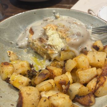 First Watch - Turkey gravy without turkey and tasted like crap! - Breakfast & Brunch Near Me - Charlotte, North Carolina First Watch - Turkey gravy without turkey and tasted like crap! - Breakfast & Brunch Near Me - Charlotte, North Carolina