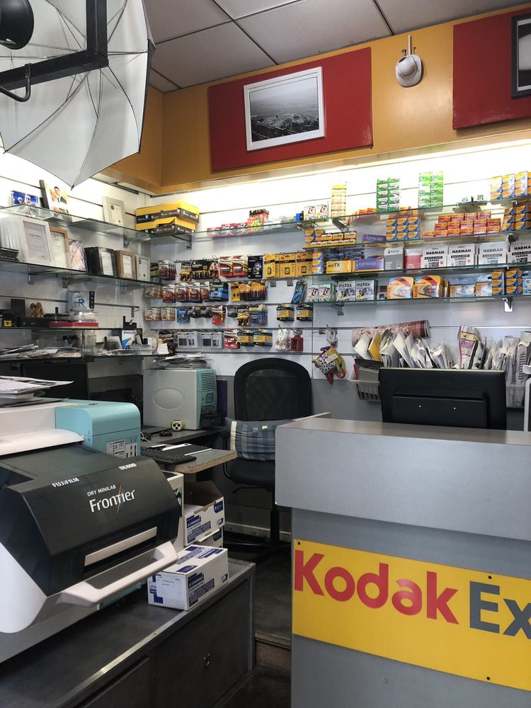 Kodak Express - Jules Joffrin