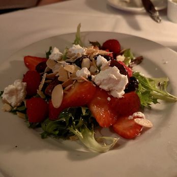Cafe Bizou - French Near Me - Agoura Hills, California
