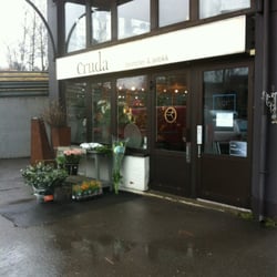 Cruda - Blomster & Antikk