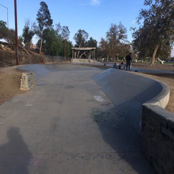 Ritchie Valens Park - Parks Near Me - Los Angeles, California