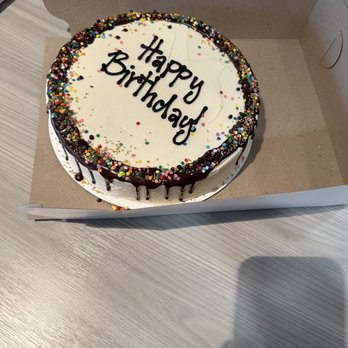 The Cakery - Chocolate chip ready-to-go - Desserts Near Me - Saint Louis, Missouri