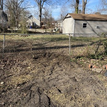 Great Scott Tree Service - Fence line stump - Tree Services Near Me - Norfolk, Virginia Great Scott Tree Service - Fence line stump - Tree Services Near Me - Norfolk, Virginia