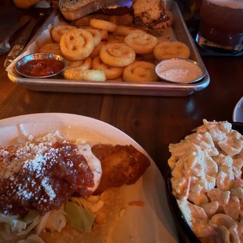 Broken Compass Tiki - Crispy fish tacos, aloha dippers and burger - New American Near Me - Burbank, California