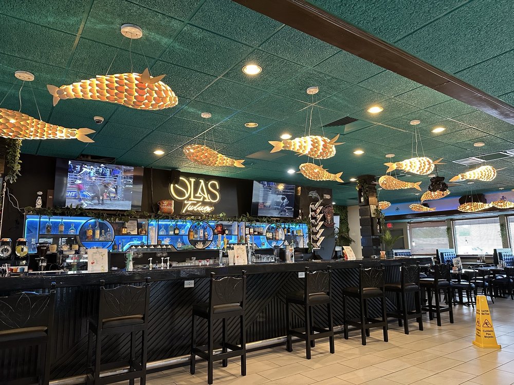 Olas Tulum Seafood Bar & Grill