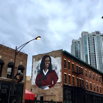 Chicago Bike Adventures - Michelle Obama wearing Korean traditional clothes "Hanbok" commissioned by the Korean restaurant that will be opening in the building - Bike tours Near Me Chicago Bike Adventures - Michelle Obama wearing Korean traditional clothes "Hanbok" commissioned by the Korean restaurant that will be opening in the building - Bike tours Near Me