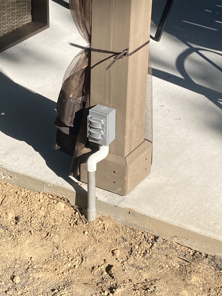 Slide of Cowboy’s Custom General Contractor