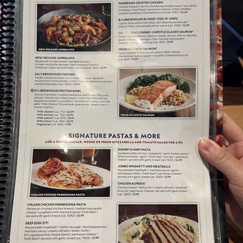BJ's Restaurant & Brewhouse - 05/24/25 - Pizza Near Me - Rancho Cucamonga, California