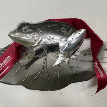 Frog Pond - Wall Decor reminiscent of the name - Breakfast & Brunch Near Me - North Redington Beach, Florida