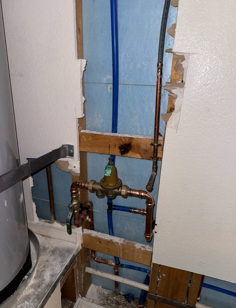 Slide of Leak Experts