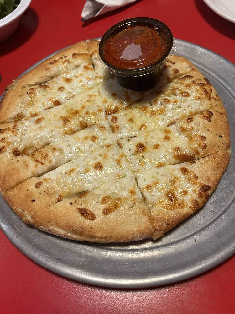 Social spots from Jess 'n Nic's Pizzeria & Pub