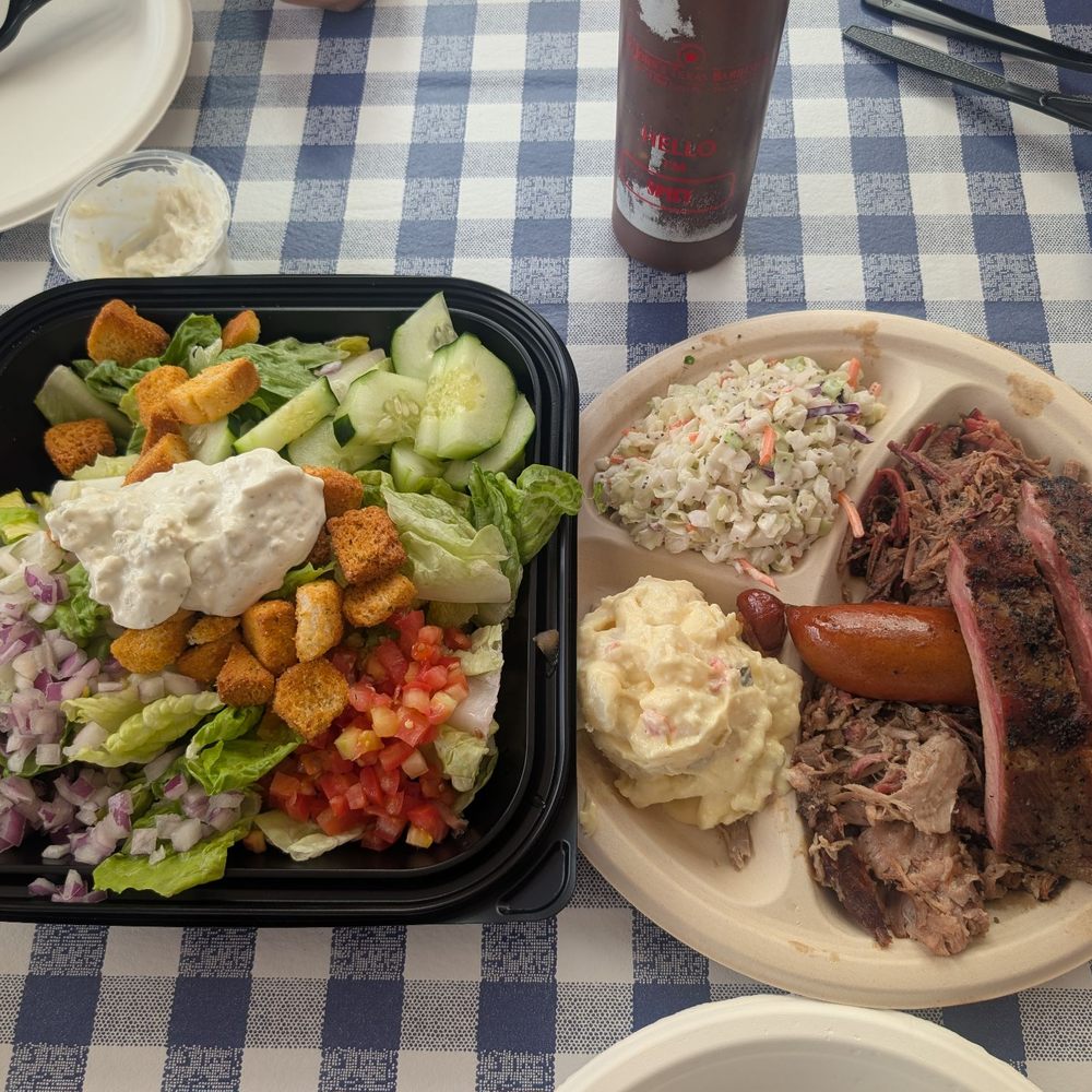 Sample platter Garden salad Sample platter Garden salad