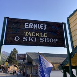 Ernie's Tackle & Ski Shop - Outside